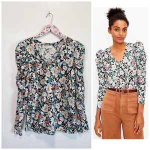 LOFT Floral Shirred Puff Sleeve Shirt! V-Neck Long Sleeve Size Small S